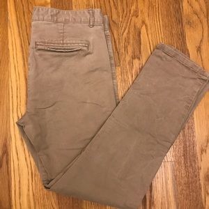 Khakis by Gap Skinny Mini